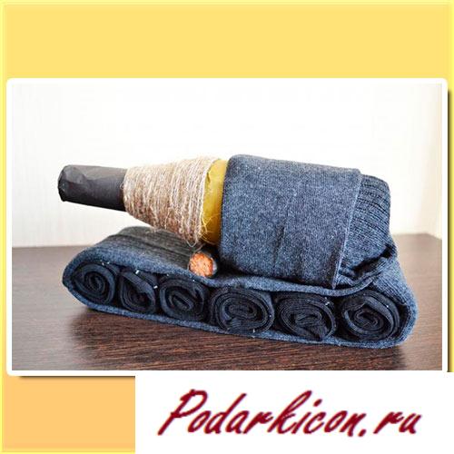 Как упаковать носки в подарок на 23 февраля. Идеи упаковки